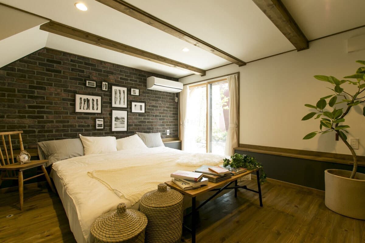 bino_wave_bedroom._1200pxjpg.jpg