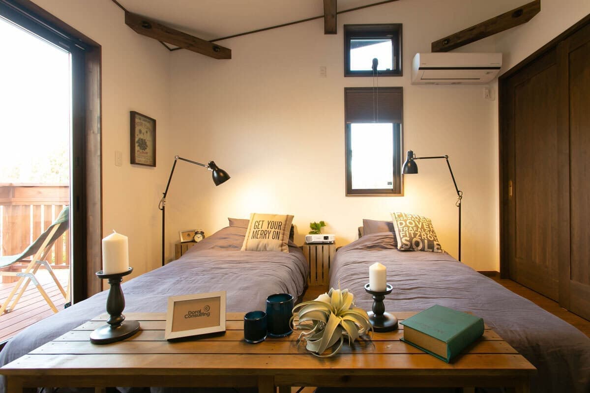 booots_bedroom_1200px.jpg