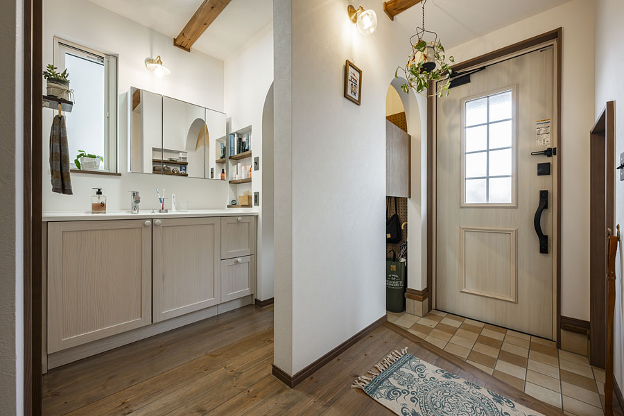 機能的な動線の玄関