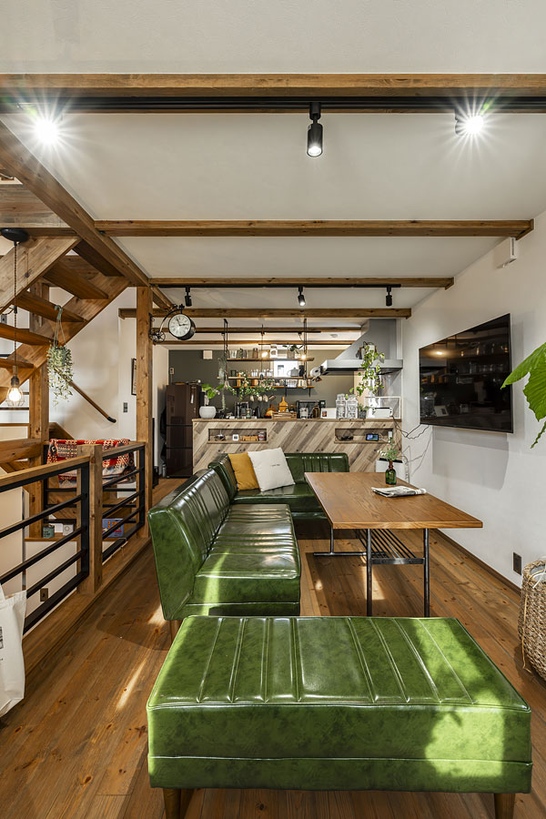 リビング兼ダイニングスペース