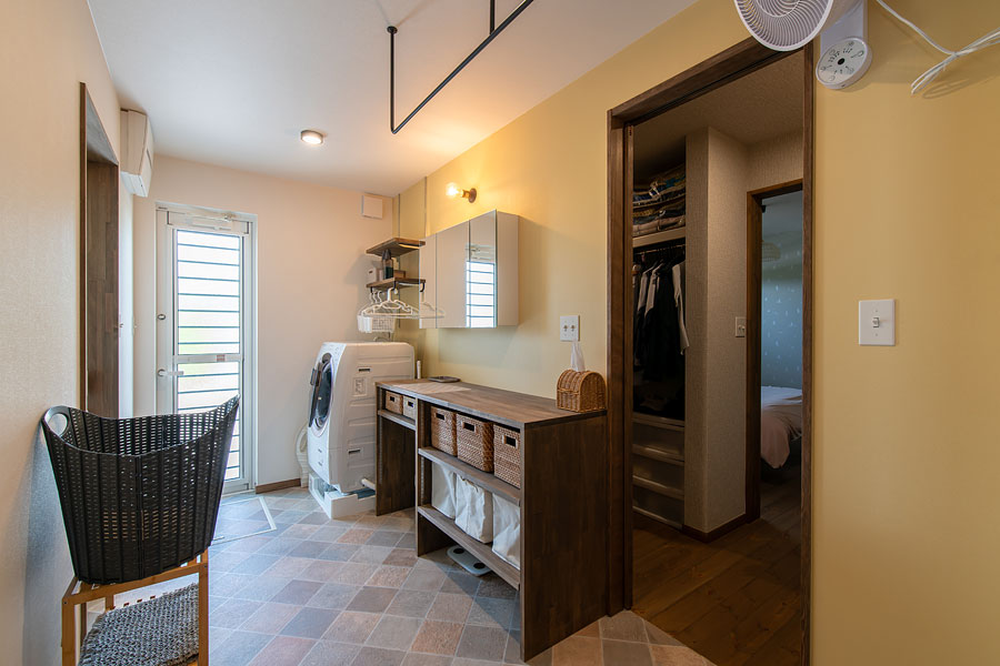 約4畳のランドリールーム